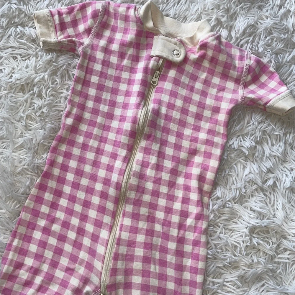 Hanna Andersson Pink and Cream Gingham Short Sleeve Zip Romper Pajamas